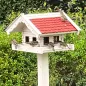 Preview: futterhaus-maxi-mit-roten-bitumenschindeln-mit-viel- vogelbesuch Preview: futterhaus-maxi-mit-roten-bitumenschindeln-mit-viel- vogelbesuch